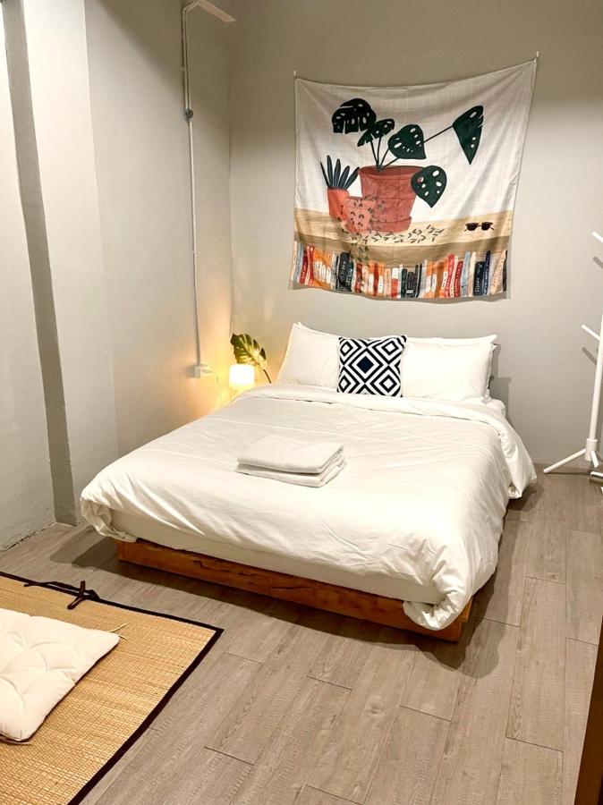Bangpho Story Hostel Bangkok Exterior photo